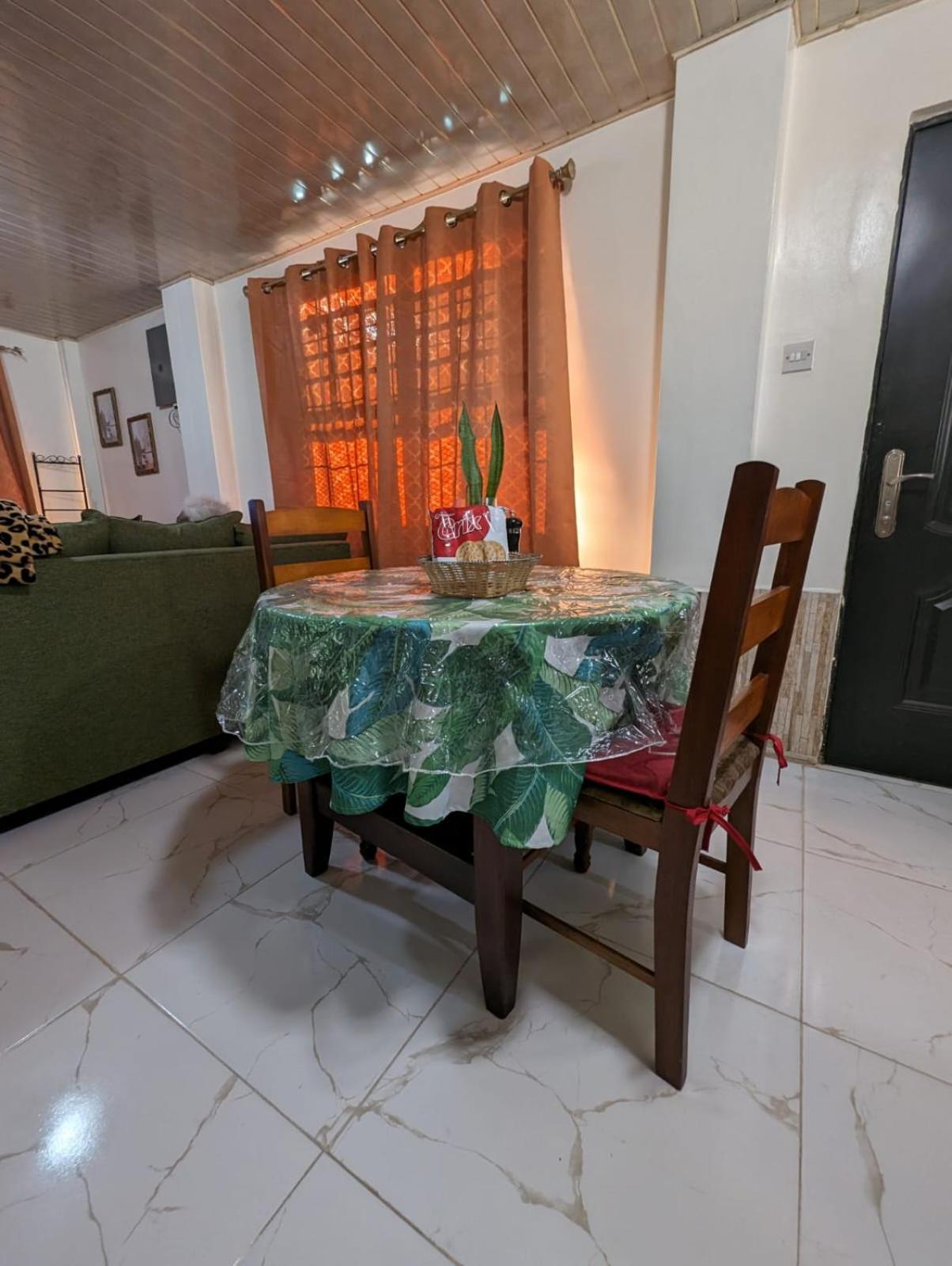 Comfy And Cozy Apartment Georgetown Ngoại thất bức ảnh